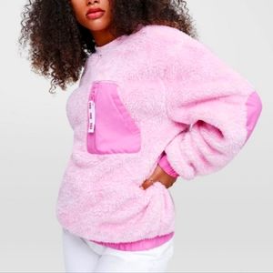 UGG NIKO SHERPA CREWNECK size large used once 🫶🏻